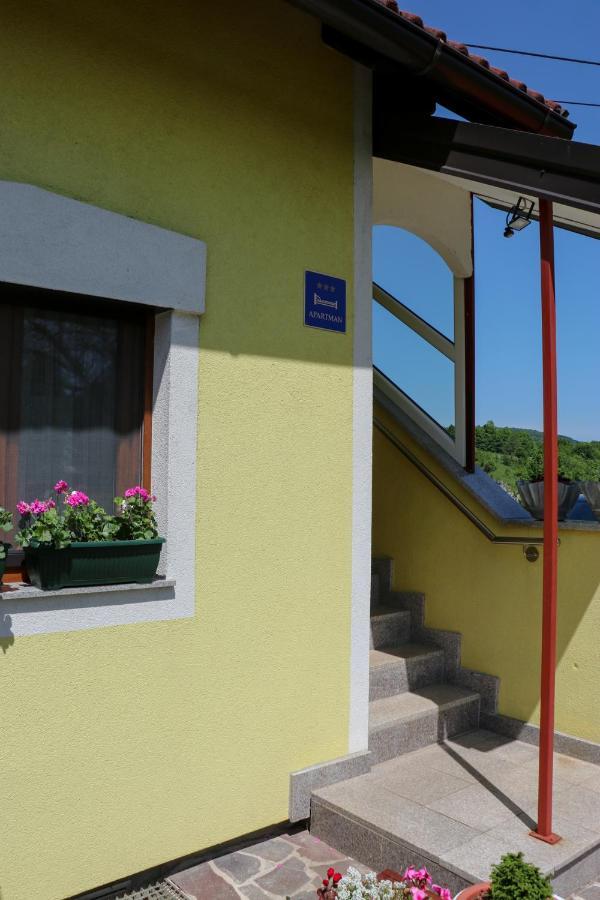 Apartment Filomena Смолянац Екстериор снимка
