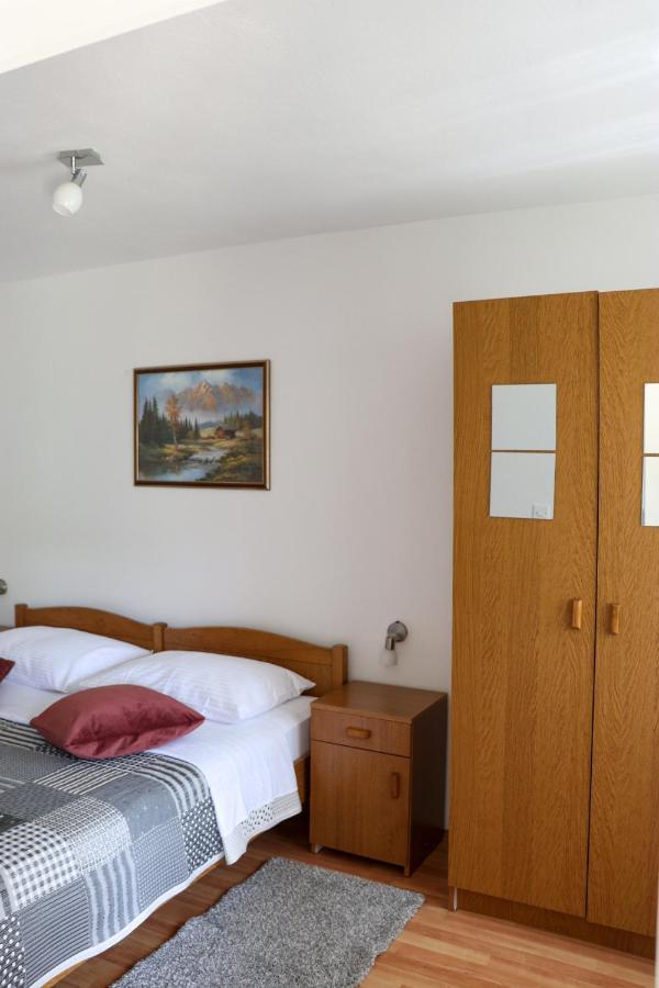 Apartment Filomena Смолянац Екстериор снимка