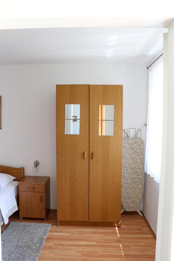 Apartment Filomena Смолянац Екстериор снимка